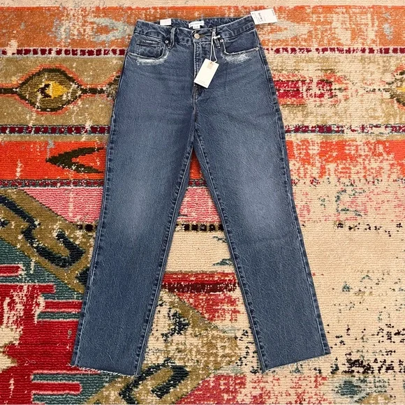 Good American Good Vintage Frayed Hem Jeans - Picture 2 of 13